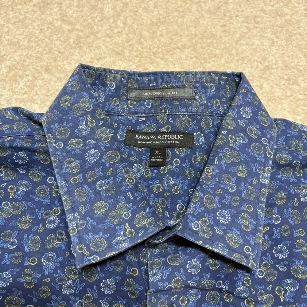 Banana Republic Shirt Mens XL Blue Floral Non Iron‎ Button Up Long Sleeve Casual